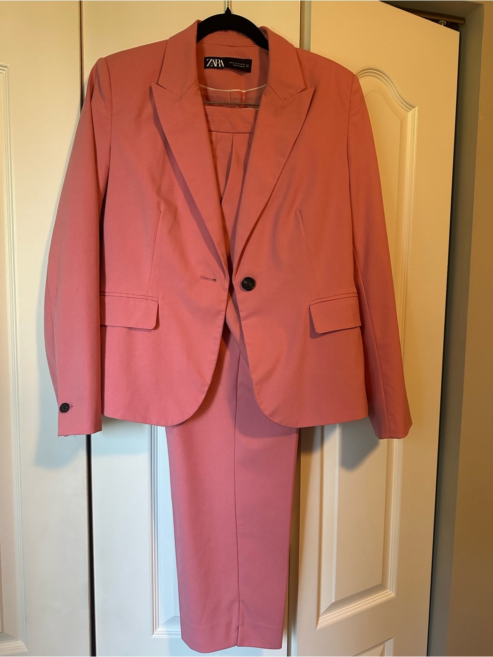 Zara Rose Pink Women's Blazer and Matching Trousers